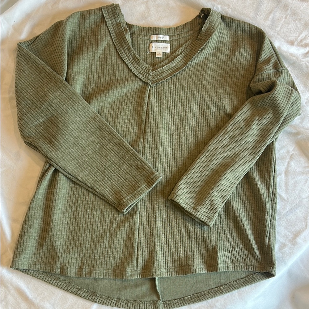 Blu Pepper Sage Ribbed Knit Top
